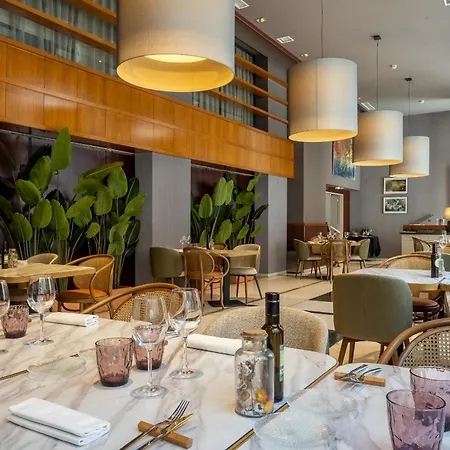 Otel Catalonia Eixample 1864