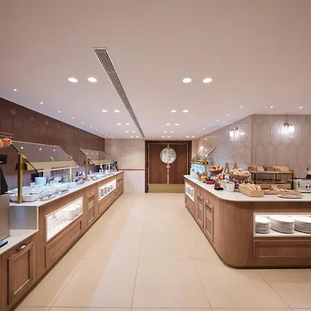 加泰罗尼亚亦桑普乐区1864 4*