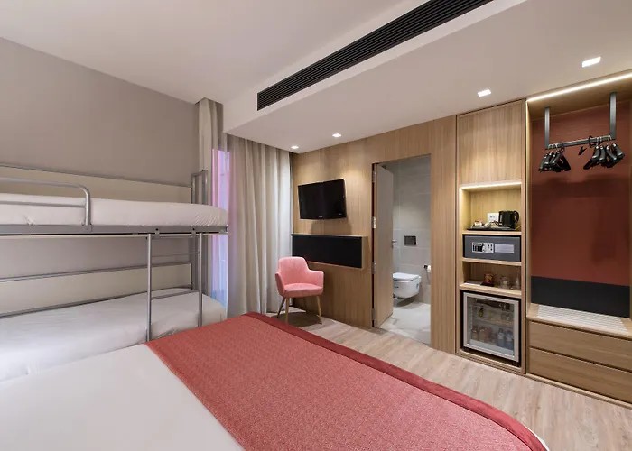 加泰罗尼亚亦桑普乐区1864 4*