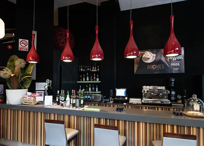 加泰罗尼亚亦桑普乐区1864 4* 巴塞罗那