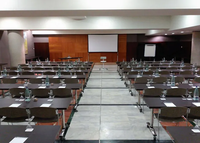 加泰罗尼亚亦桑普乐区1864 4*