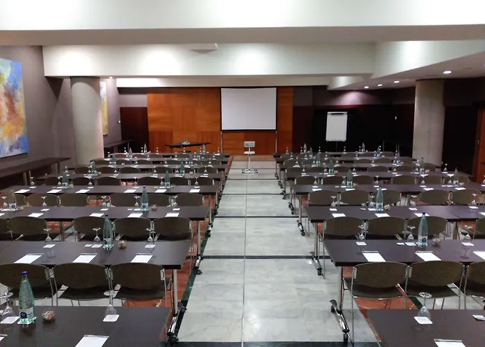 加泰罗尼亚亦桑普乐区1864 4*