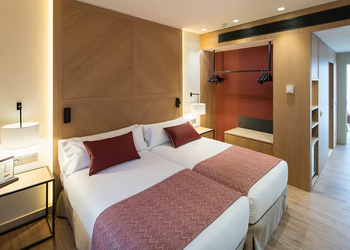 加泰罗尼亚亦桑普乐区1864 酒店 4*