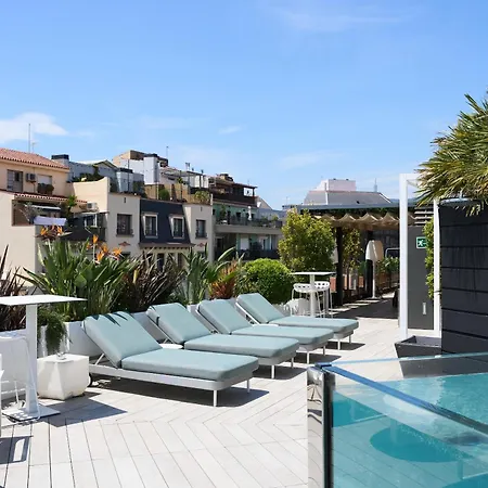 Отель Catalonia Eixample 1864